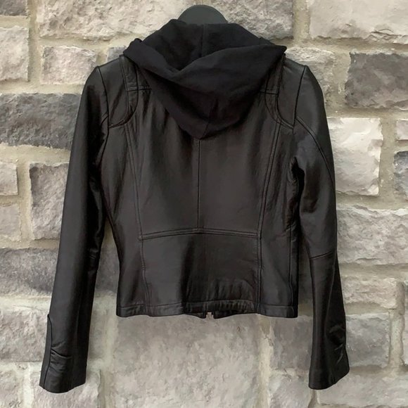 SOLD - Picture 3 of 6